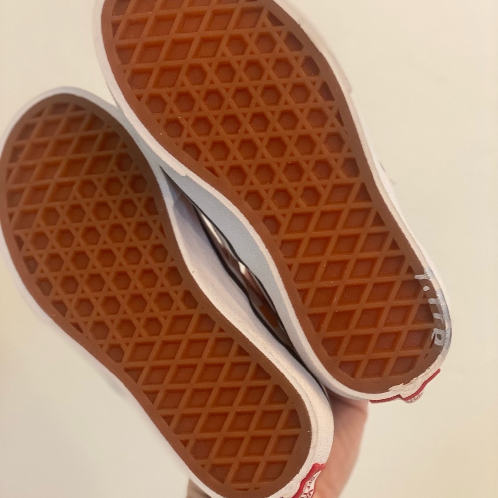 Kids Slip-On Checkerboard Vans Shoes ❤️NWOT - Picture 4 of 6